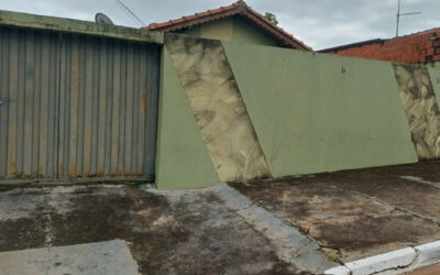 Casa a venda na Cohab 3!